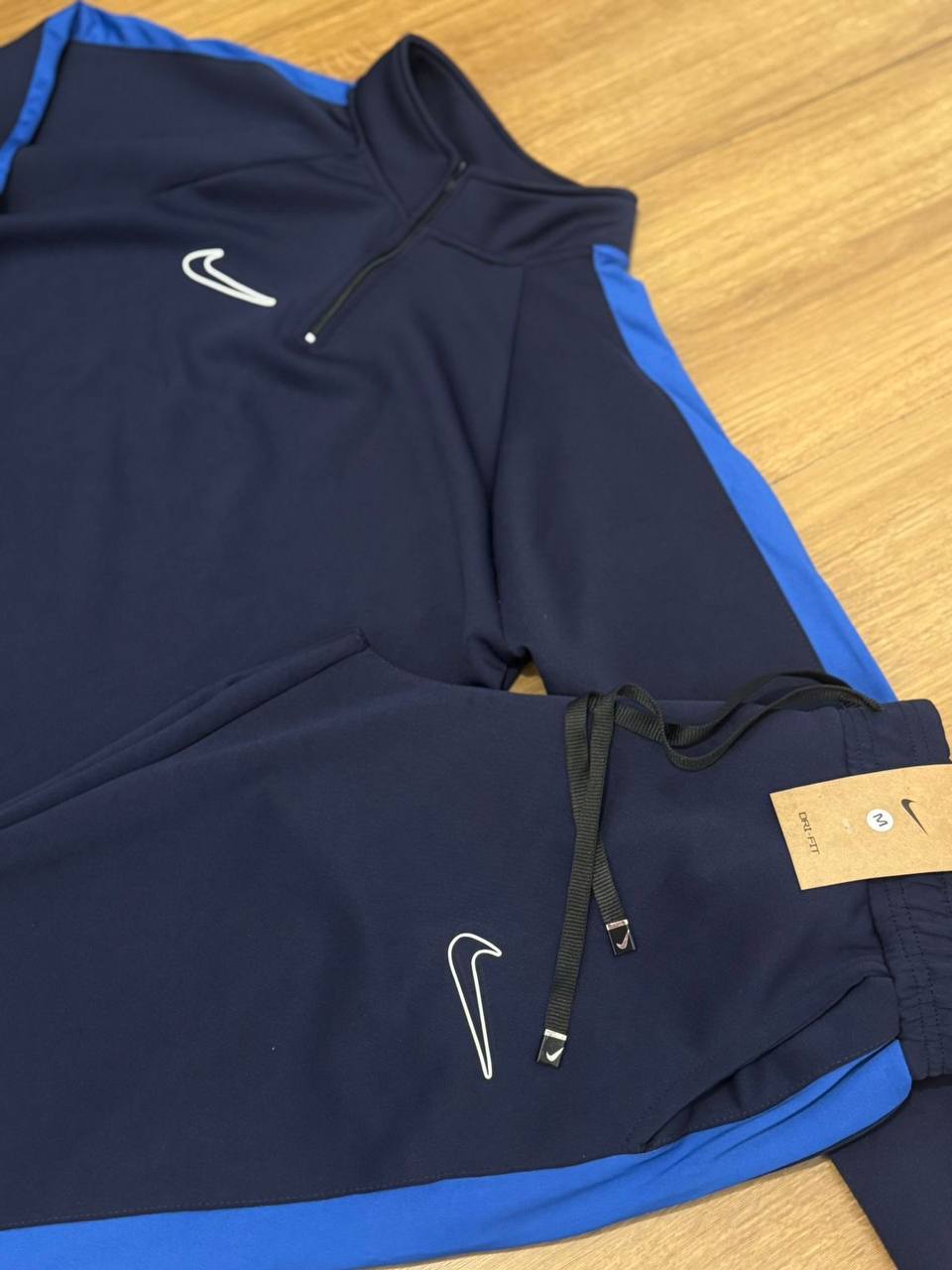 Equipo Nike dry-fit