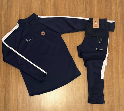 Equipo Nike dry-fit